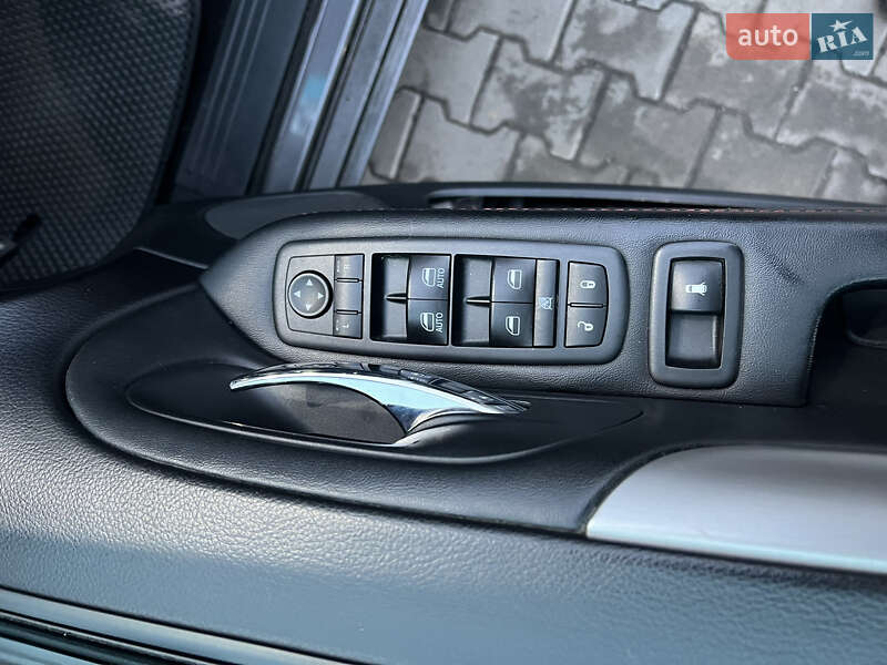 Мінівен Dodge Grand Caravan 2016 в Боярці