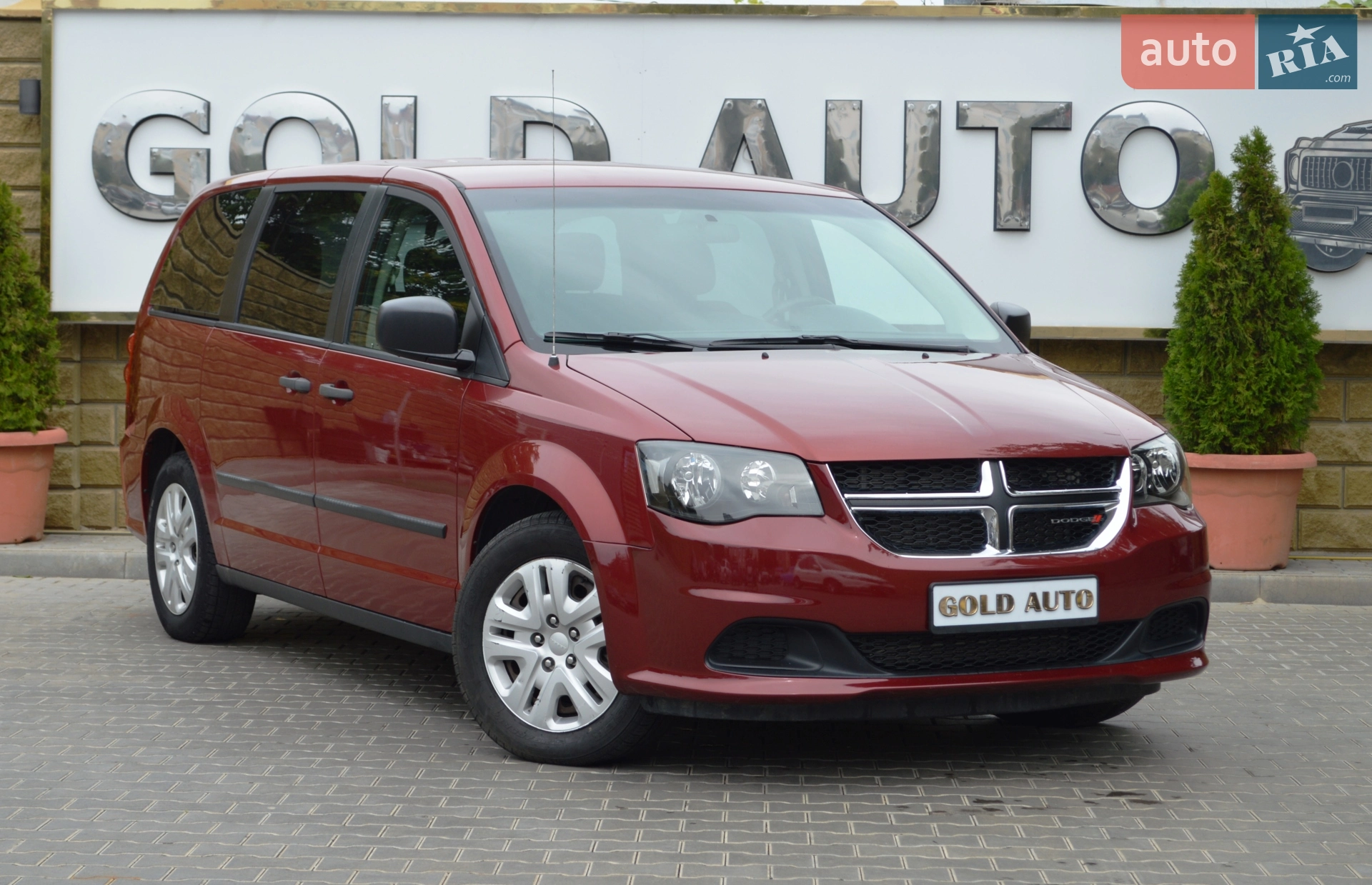 2016 Dodge Caravan - фото 1