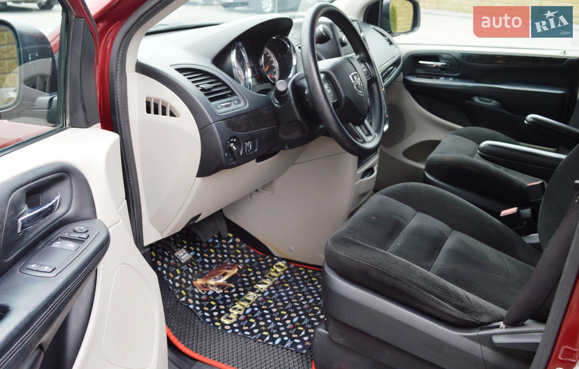 2016 Dodge Caravan - мініатюра 17