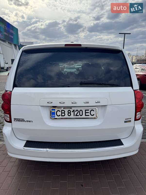 Мінівен Dodge Grand Caravan 2017 в Києві