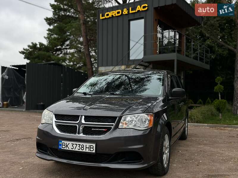 Минивэн Dodge Grand Caravan 2014 в Ровно фото 2 Минивэн Dodge Grand Caravan 2014 в Ровно