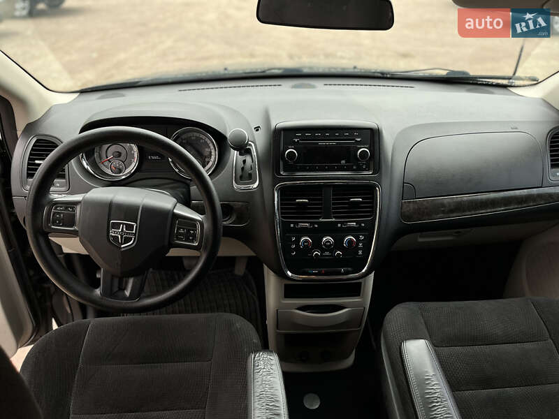 Минивэн Dodge Grand Caravan 2014 в Ровно фото 21 Минивэн Dodge Grand Caravan 2014 в Ровно