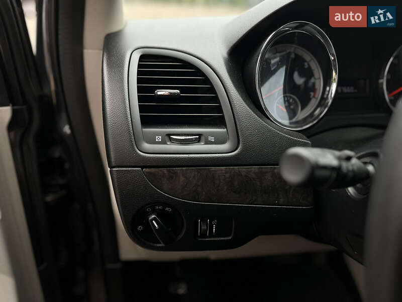 Минивэн Dodge Grand Caravan 2014 в Ровно фото 29 Минивэн Dodge Grand Caravan 2014 в Ровно