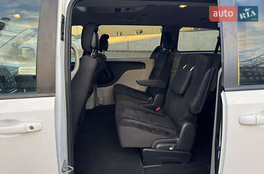 Мінівен Dodge Grand Caravan 2017 в 