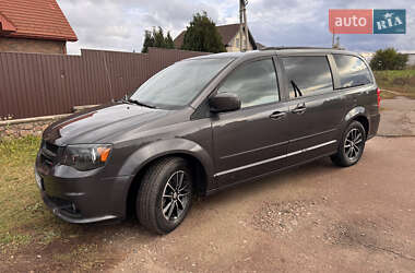 Мінівен Dodge Grand Caravan 2017 в Чернігові