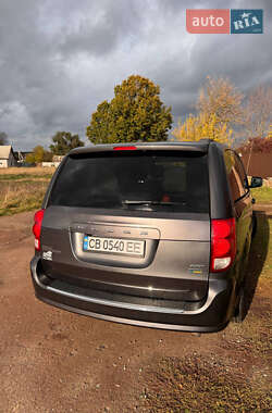 Мінівен Dodge Grand Caravan 2017 в  фото 6 Мінівен Dodge Grand Caravan 2017 в