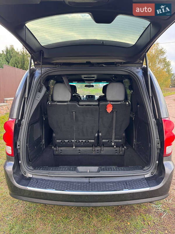 Мінівен Dodge Grand Caravan 2017 в Ніжині фото 14 Мінівен Dodge Grand Caravan 2017 в Ніжині