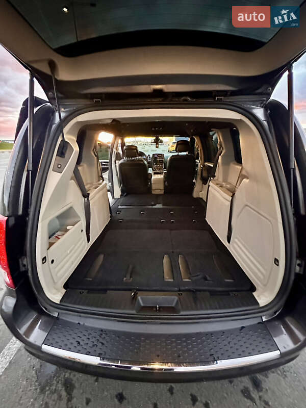 Мінівен Dodge Grand Caravan 2020 в Львові фото 24 Мінівен Dodge Grand Caravan 2020 в Львові