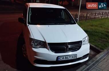 Минивэн Dodge Grand Caravan 2015 в Черкассах