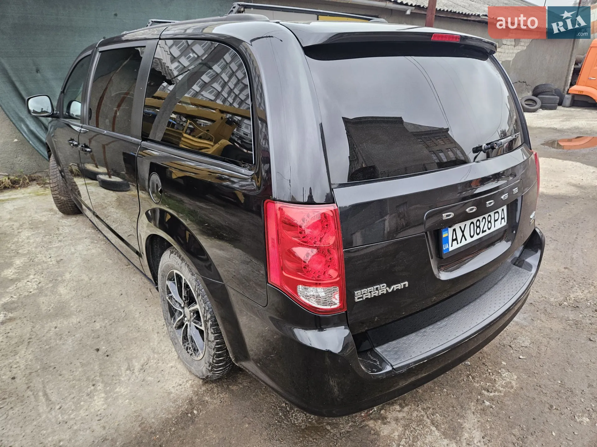 2018 Dodge Caravan - мініатюра 5