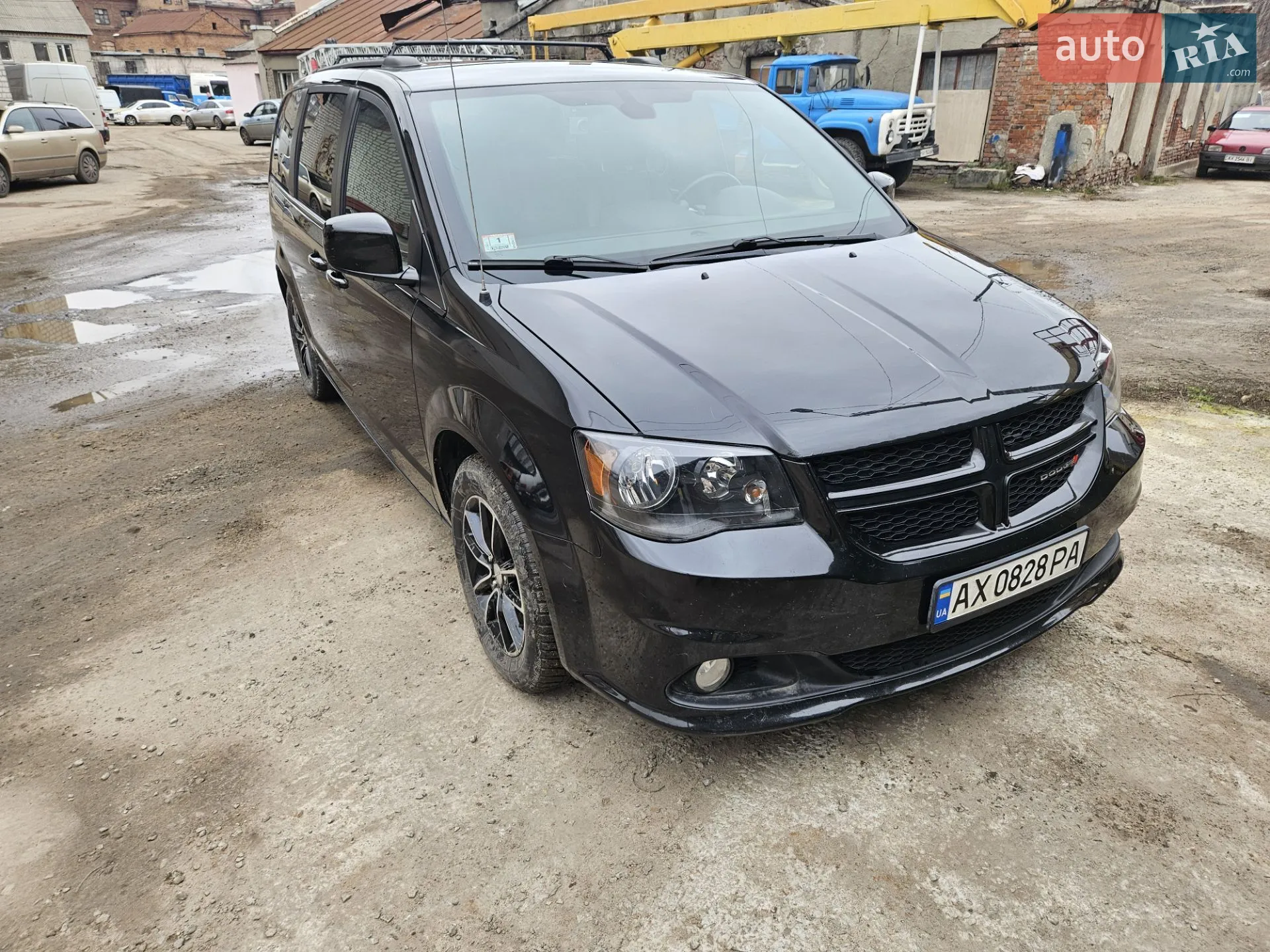 2018 Dodge Caravan - мініатюра 2