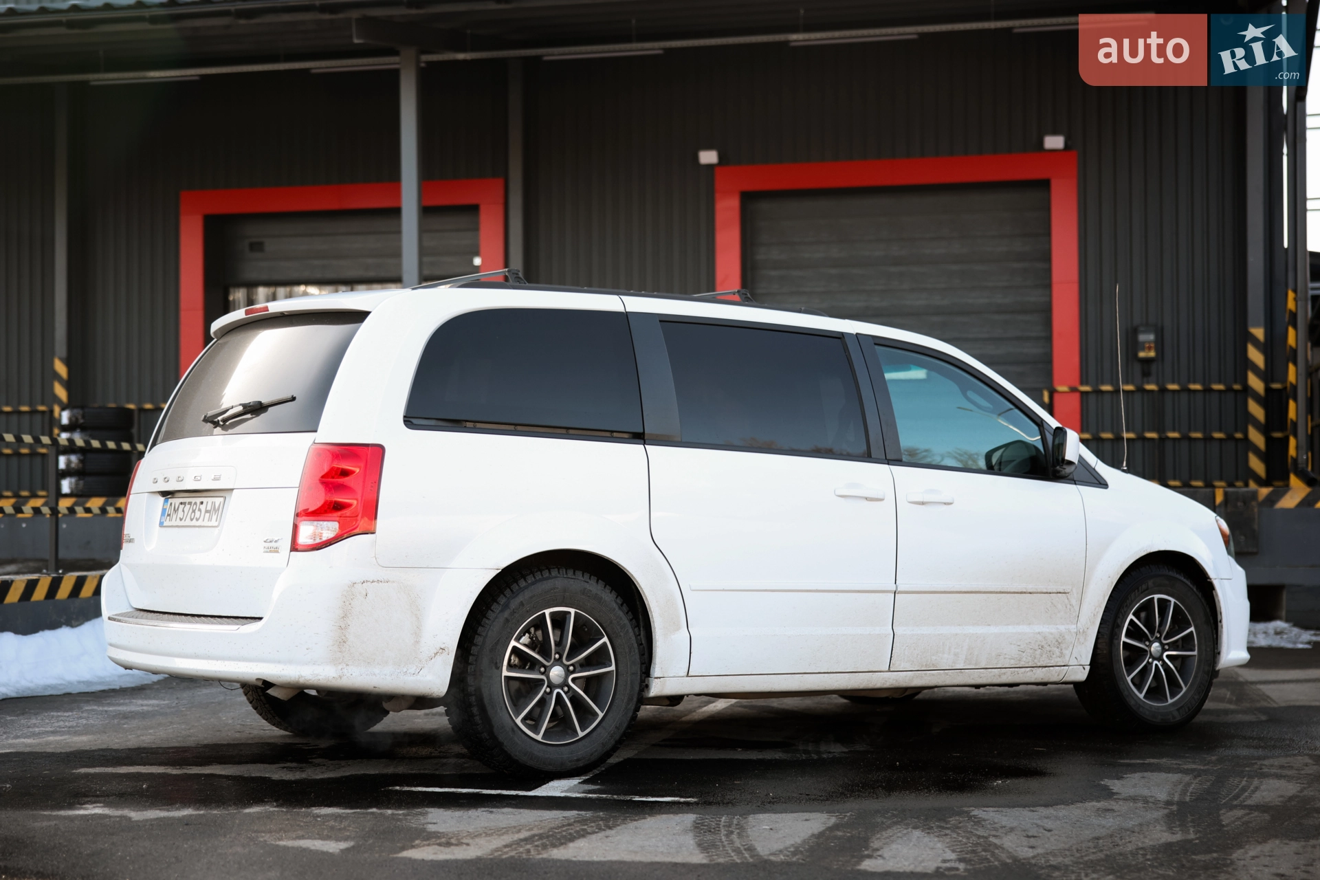 2017 Dodge Caravan - мініатюра 7