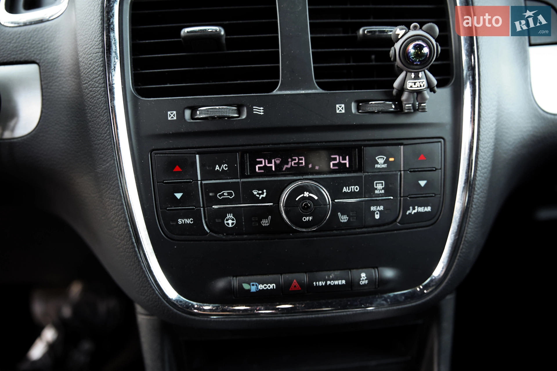 2017 Dodge Caravan - мініатюра 36