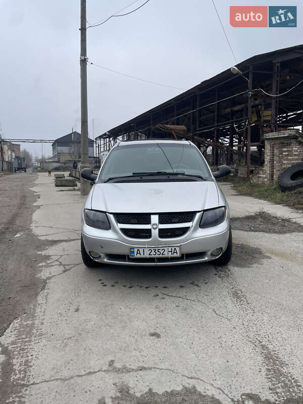 Минивэн Dodge Grand Caravan 2002 в Киеве