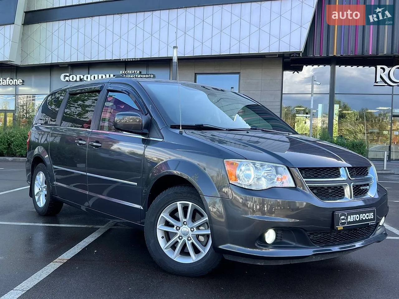 2018 Dodge Caravan - мініатюра 19