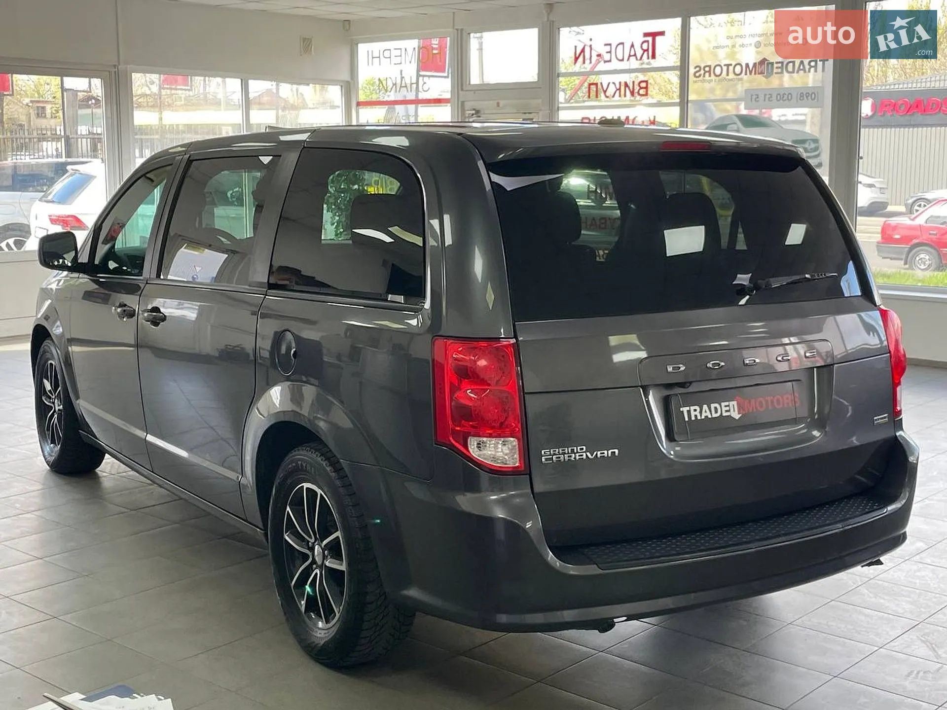 2018 Dodge Caravan - мініатюра 10