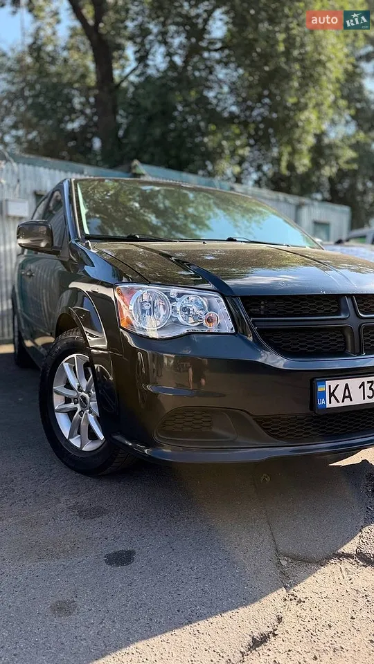 2017 Dodge Caravan - мініатюра 10