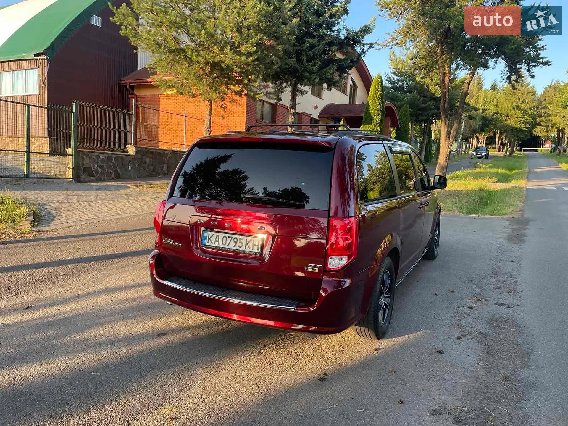 2018 Dodge Caravan - мініатюра 34