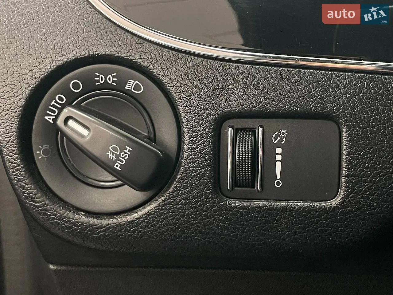 2018 Dodge Caravan - мініатюра 22