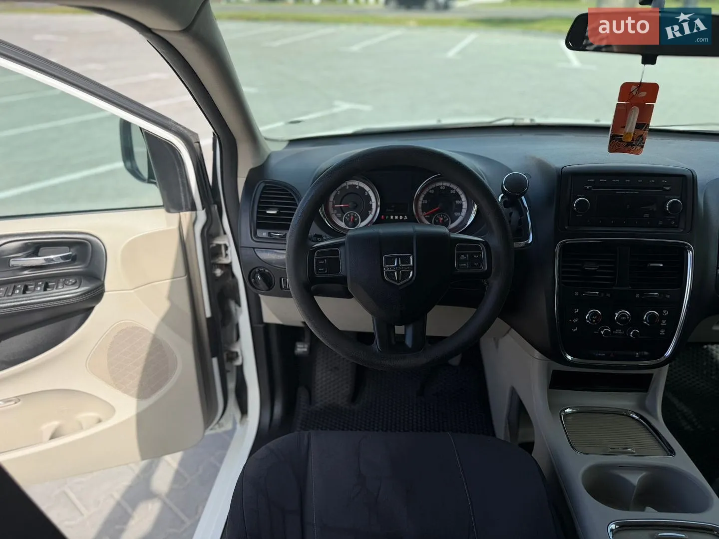 2015 Dodge Caravan - мініатюра 19
