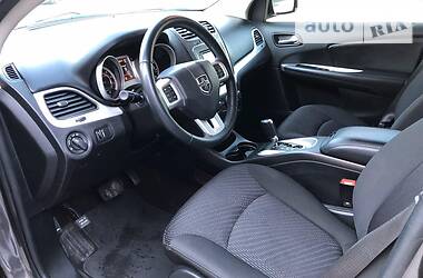 Позашляховик / Кросовер Dodge Journey 2017 в 