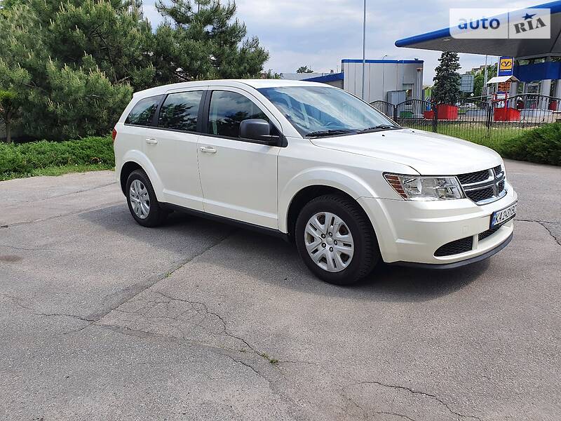 Внедорожник / Кроссовер Dodge Journey 2013 в Полтаве