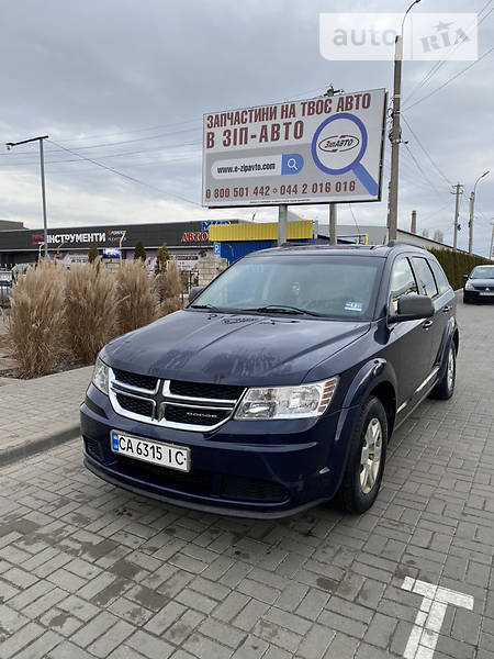 Внедорожник / Кроссовер Dodge Journey 2011 в Черкассах