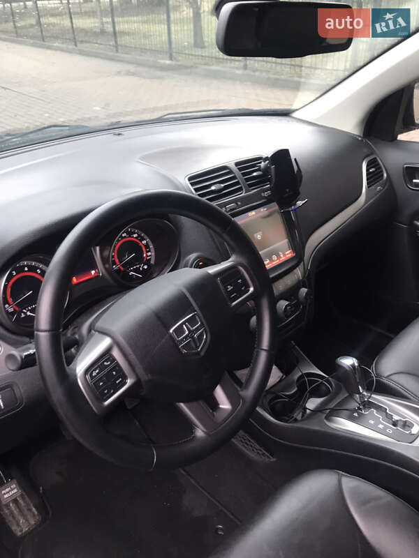 Внедорожник / Кроссовер Dodge Journey 2020 в Киеве