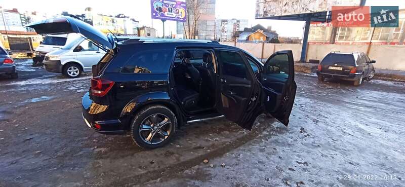 Внедорожник / Кроссовер Dodge Journey 2015 в Ивано-Франковске