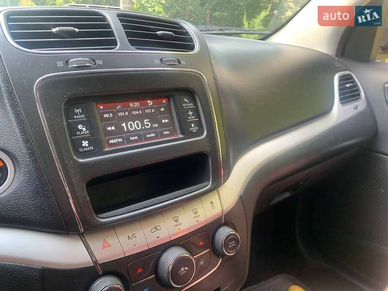 Внедорожник / Кроссовер Dodge Journey 2015 в Киеве
