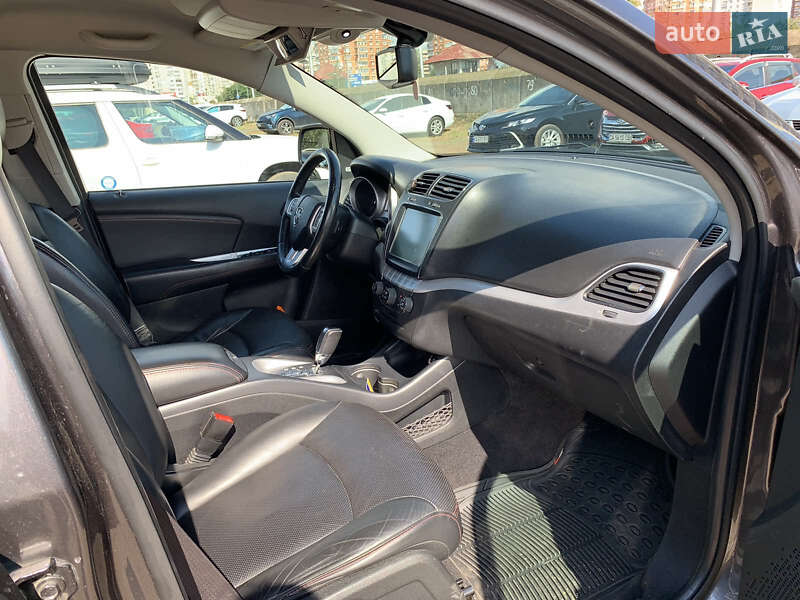 Внедорожник / Кроссовер Dodge Journey 2015 в Киеве