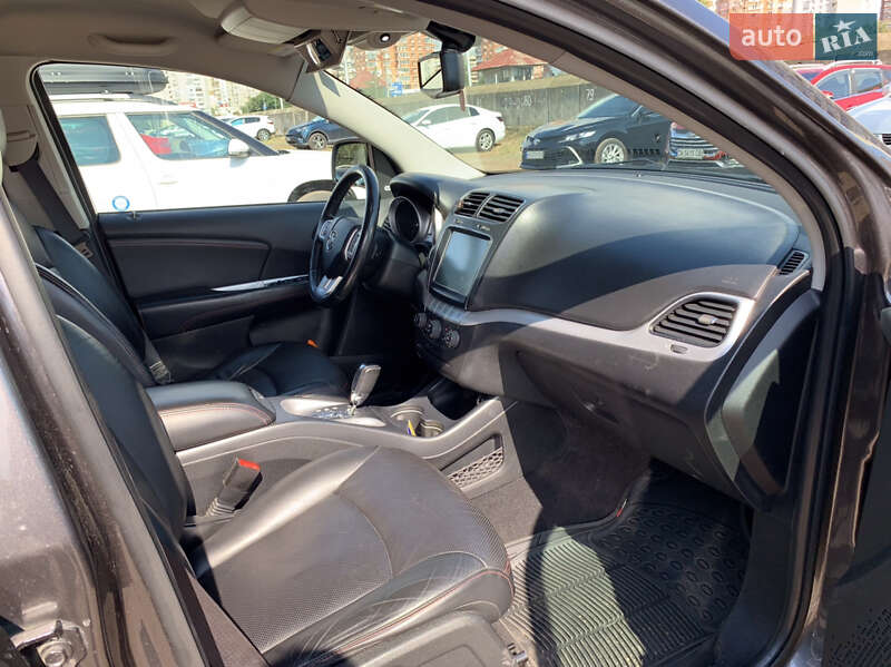 Внедорожник / Кроссовер Dodge Journey 2015 в Киеве