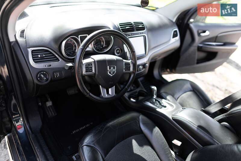 Внедорожник / Кроссовер Dodge Journey 2015 в Ровно фото 15 Внедорожник / Кроссовер Dodge Journey 2015 в Ровно