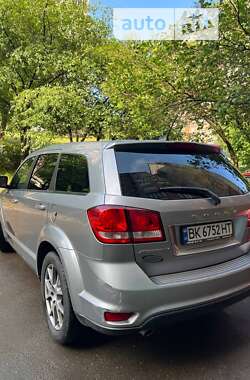 Внедорожник / Кроссовер Dodge Journey 2014 в Ровно