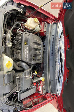 Внедорожник / Кроссовер Dodge Journey 2012 в 