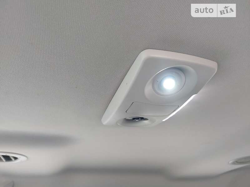 Позашляховик / Кросовер Dodge Journey 2019 в Львові фото 13 Позашляховик / Кросовер Dodge Journey 2019 в Львові