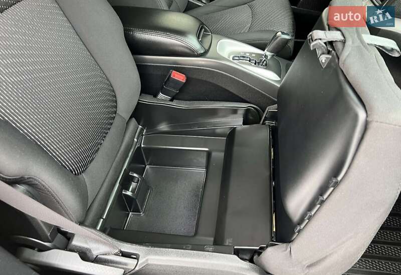 Внедорожник / Кроссовер Dodge Journey 2015 в Бориславе фото 33 Внедорожник / Кроссовер Dodge Journey 2015 в Бориславе