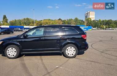Позашляховик / Кросовер Dodge Journey 2019 в 