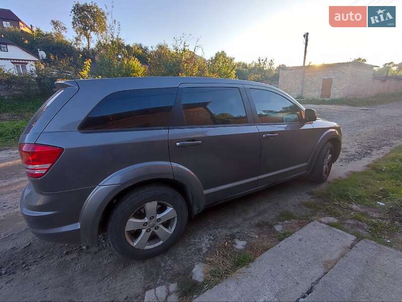 Внедорожник / Кроссовер Dodge Journey 2012 в Лубнах