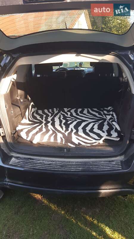 Позашляховик / Кросовер Dodge Journey 2012 в Львові