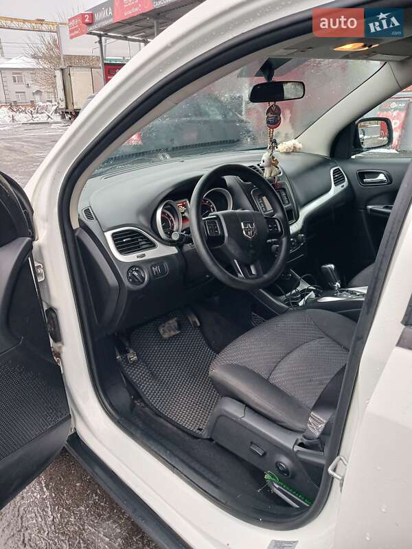 Внедорожник / Кроссовер Dodge Journey 2016 в Киеве