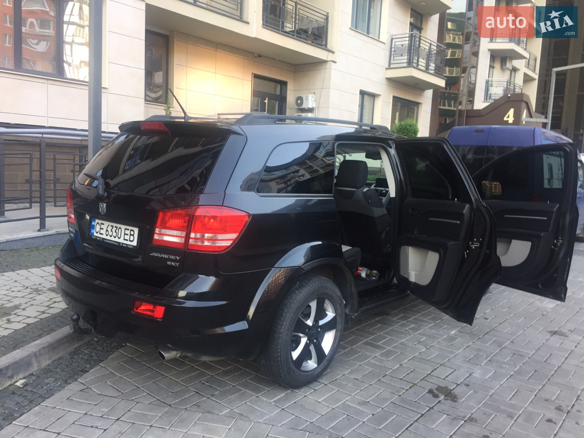 2010 Dodge Journey - мініатюра 12