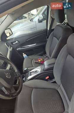 Внедорожник / Кроссовер Dodge Journey 2011 в 