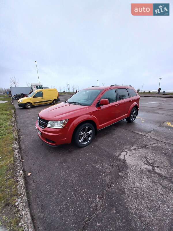 Внедорожник / Кроссовер Dodge Journey 2014 в Черкассах