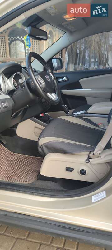 Позашляховик / Кросовер Dodge Journey 2011 в Чернівцях