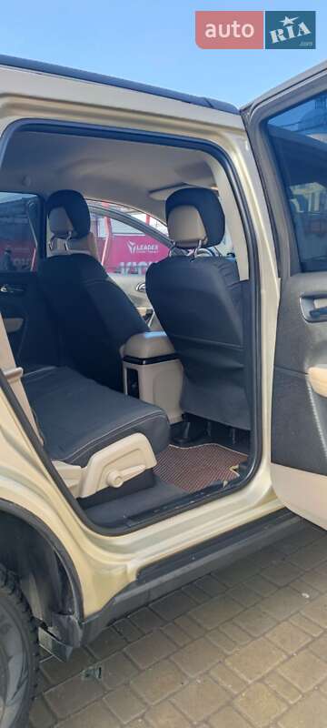 Позашляховик / Кросовер Dodge Journey 2011 в Чернівцях