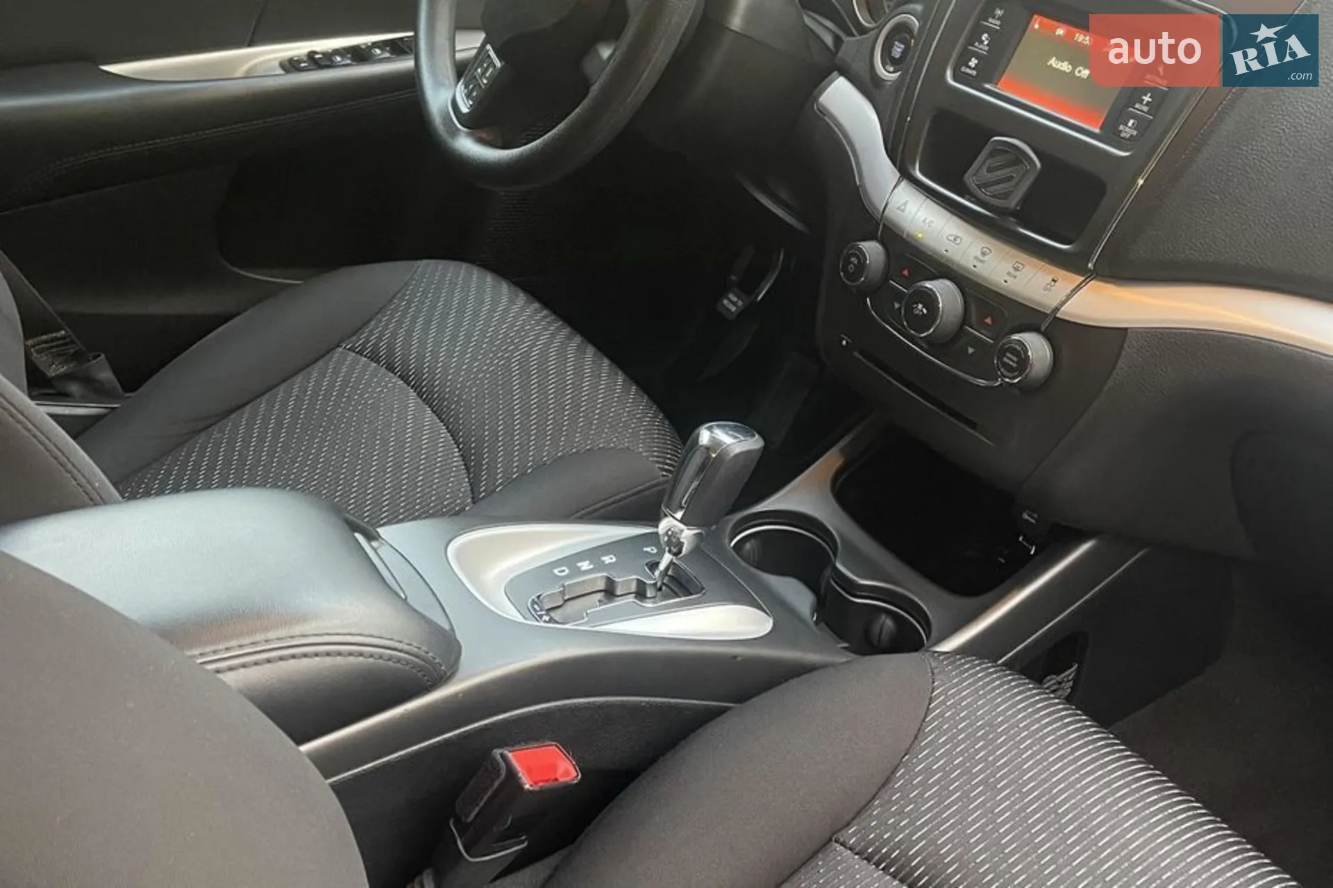 2017 Dodge Journey - мініатюра 9