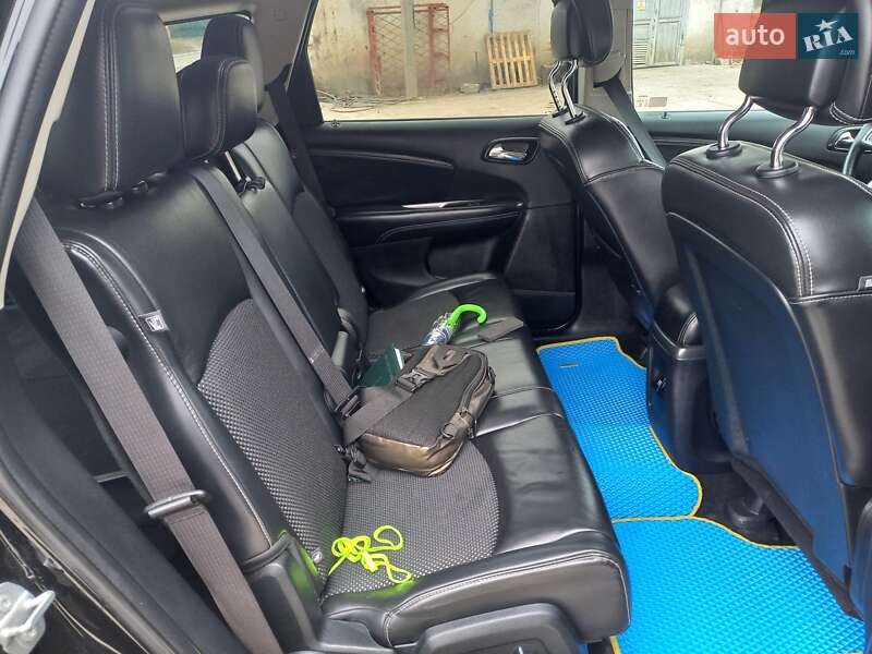 Внедорожник / Кроссовер Dodge Journey 2016 в Городке