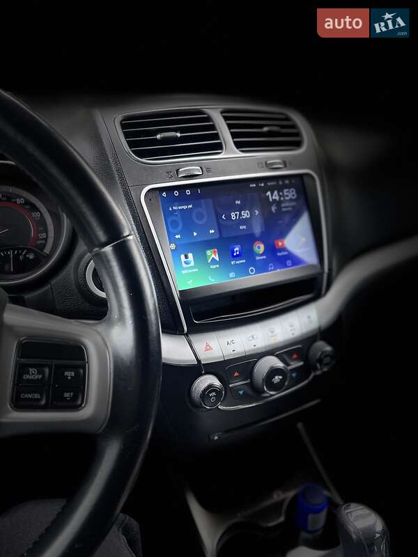 Позашляховик / Кросовер Dodge Journey 2015 в Рівному