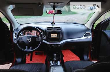 Позашляховик / Кросовер Dodge Journey 2013 в Чернівцях